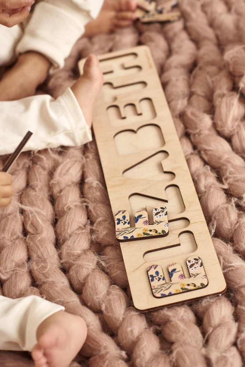 Іменний подарунок для дівчинки - пазл сортер в квіти - Agukids